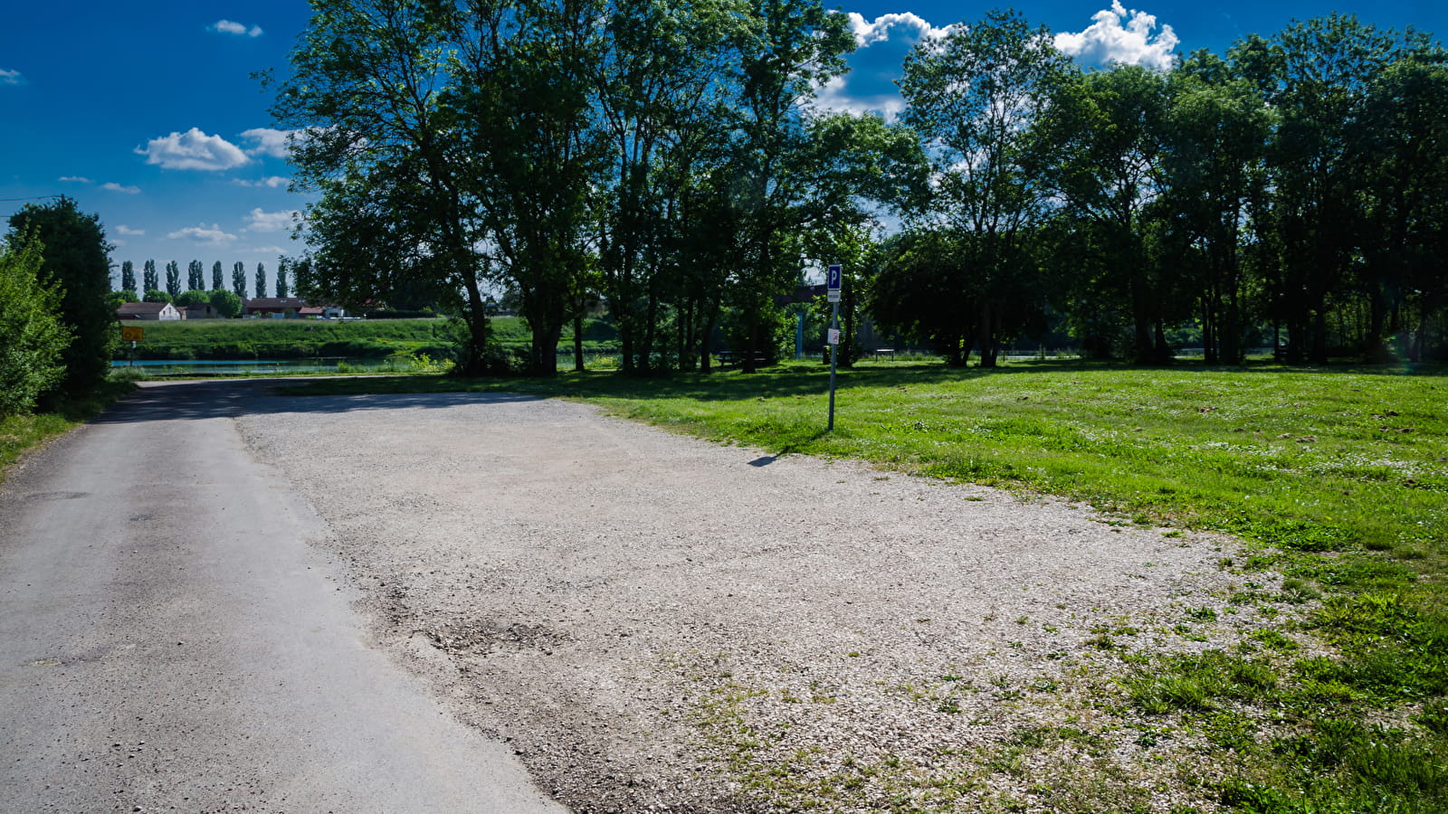 Aire de stationnement pour camping-car Bragny